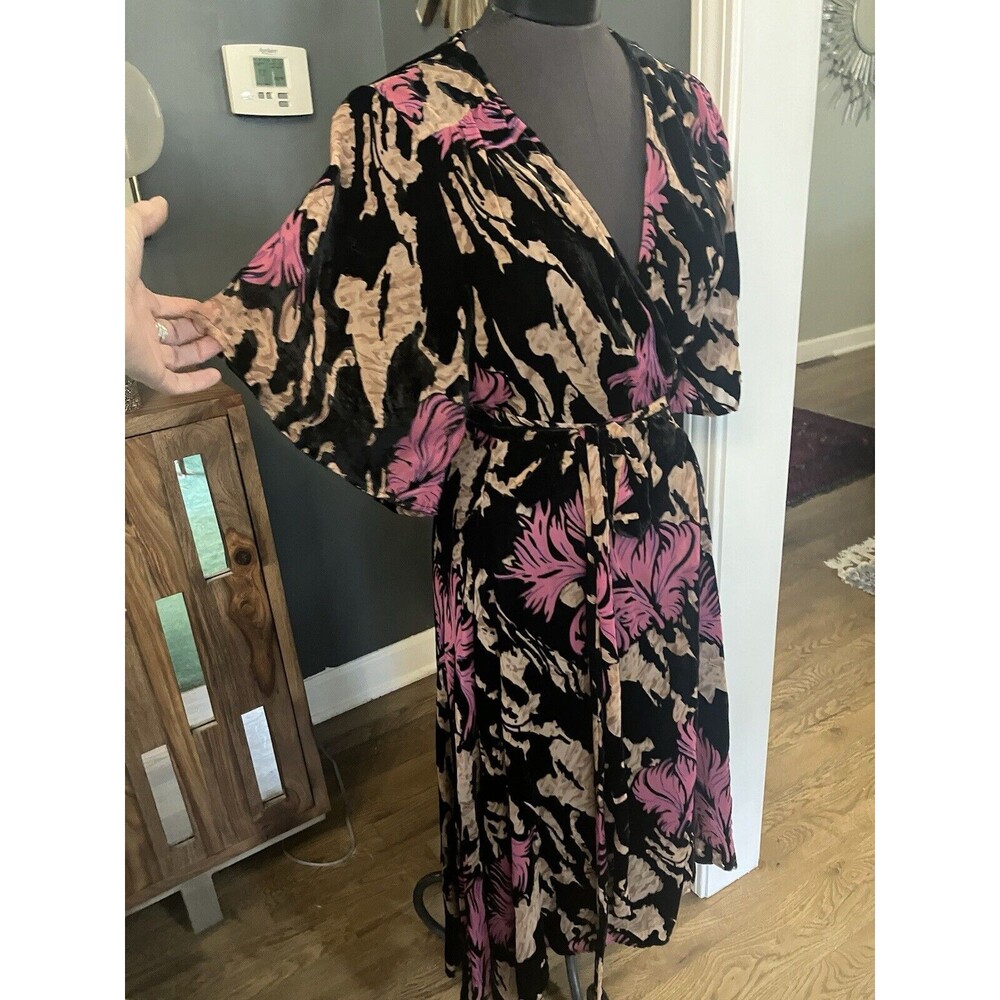 ZARA Woman Devore Velvet Burnout Wrap Midi Dress Black Tan Fuschia XS
